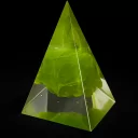 Zelené srdce pyramidy - broušená skleněná plastika