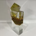 Yellow - skleněná broušená lepená plastika