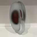 Skleněná lepená plastika -Mlčenlivé jádro